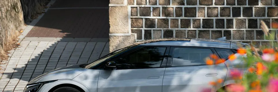 Green EV Adoption Gap Among Mumbai Students