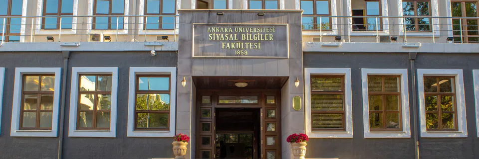 Dynamic Policies to Over Come the Pressing Challenges in the Libyan Education System: Proactive Simulations within the Faculty of Education University of Benghazi