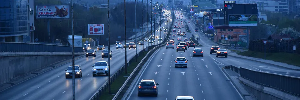 Fuel Consumption at Signalized Intersection Due to Delay