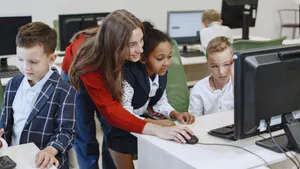 Adapting Education to the Development of Post-Industrial Processes in an Economy: Extra-Curricular Project-based Learning for Developing the Innovative Abilities of High School and University Students