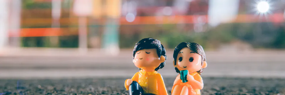 Proximate and Distance Heterosexual Dating Relationships: Differences, Similarities, and  Dynamic of Factors that Predict Relational Success