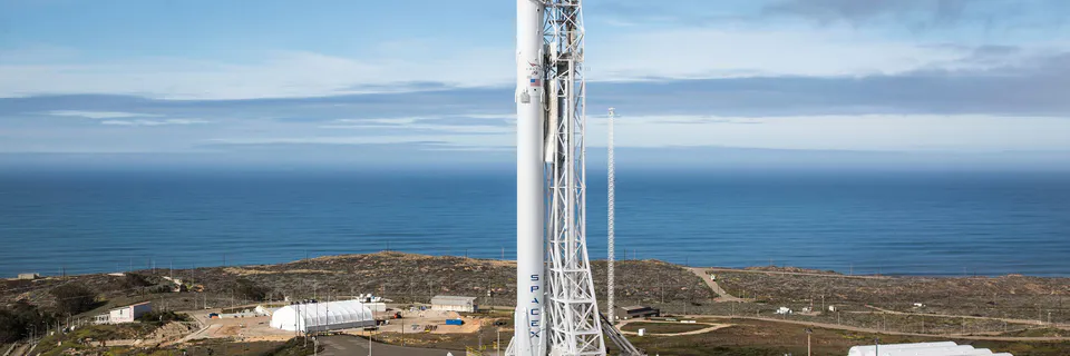 FEA Modelling of the Aluminium Alloy Graphene-based Composite Plate for the Launch Vehicle External Fuel Tank Structural Application