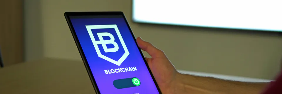 Blockchain-based Secure Data Sharing Framework for Healthcare Industry: A Case Study of U.S. Healthcare