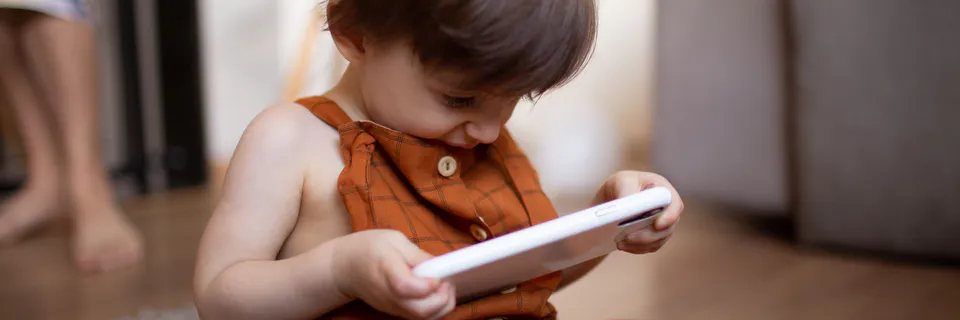 Virtual Autism and the Influence of Screens on Children’s Development